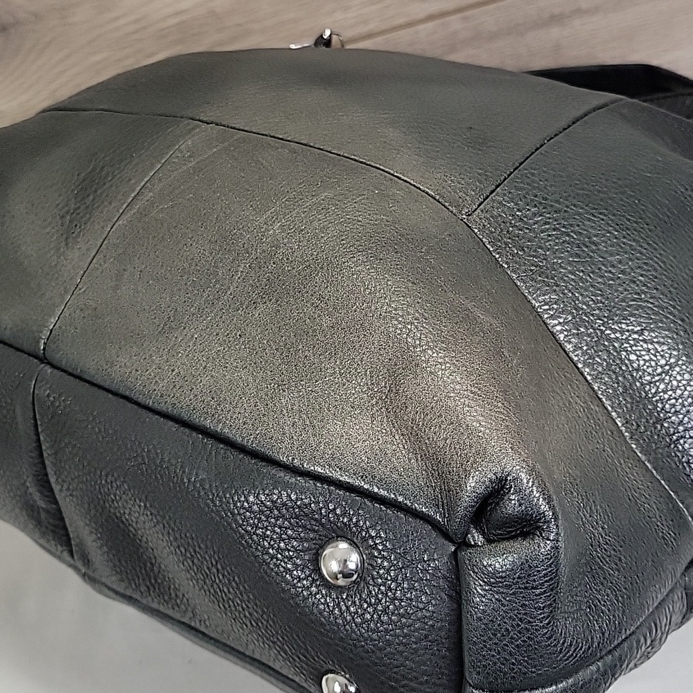 B.Makowsky Black Leather Shoulder Bag - Picture 8 of 13